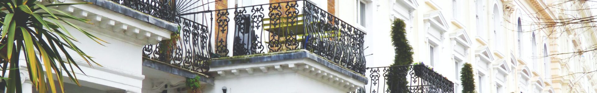 balcony-on-terraced-houses